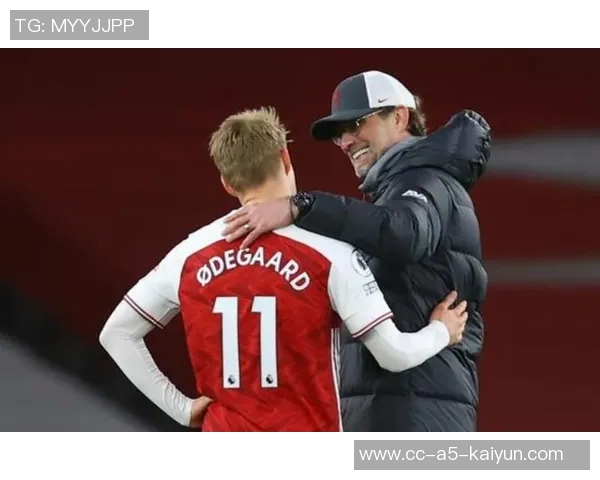 范戴克回应更衣室不和传闻强调利物浦团结一致不惧外界批评